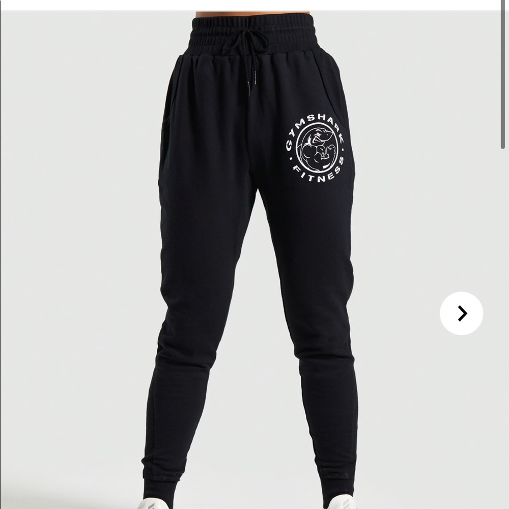 💥SOLD💥GymShark Legacy Joggers
